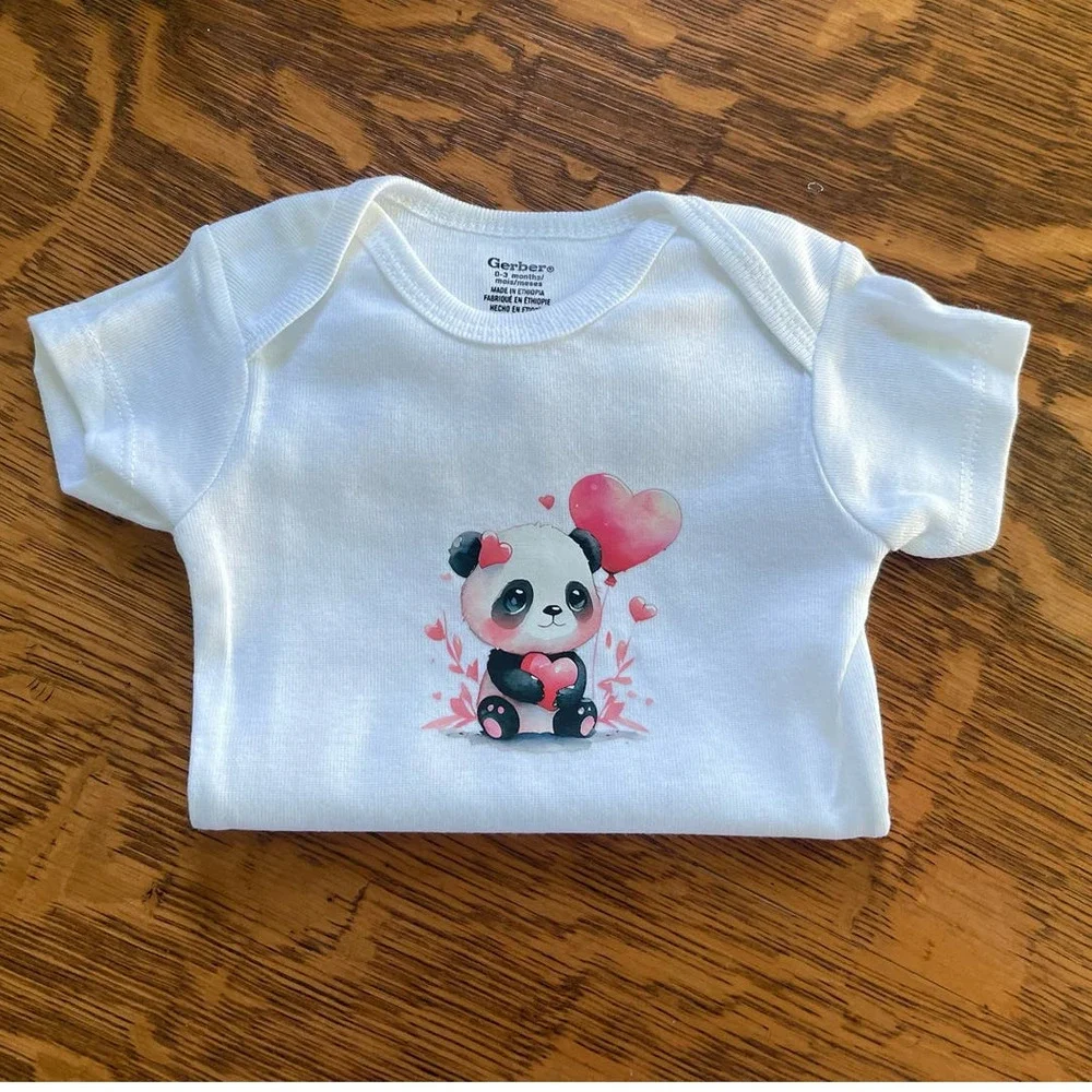 Panda Love & Hearts Unisex Infants Gerber ONESIES® Cute Baby Shower Gift 0-3M‎